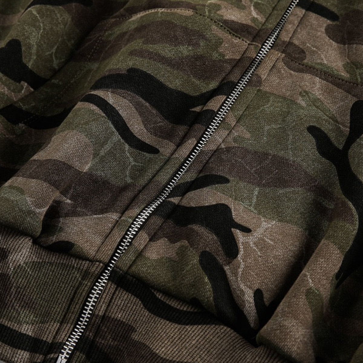 Cropped Camo Zip-Up Hooded Jacket