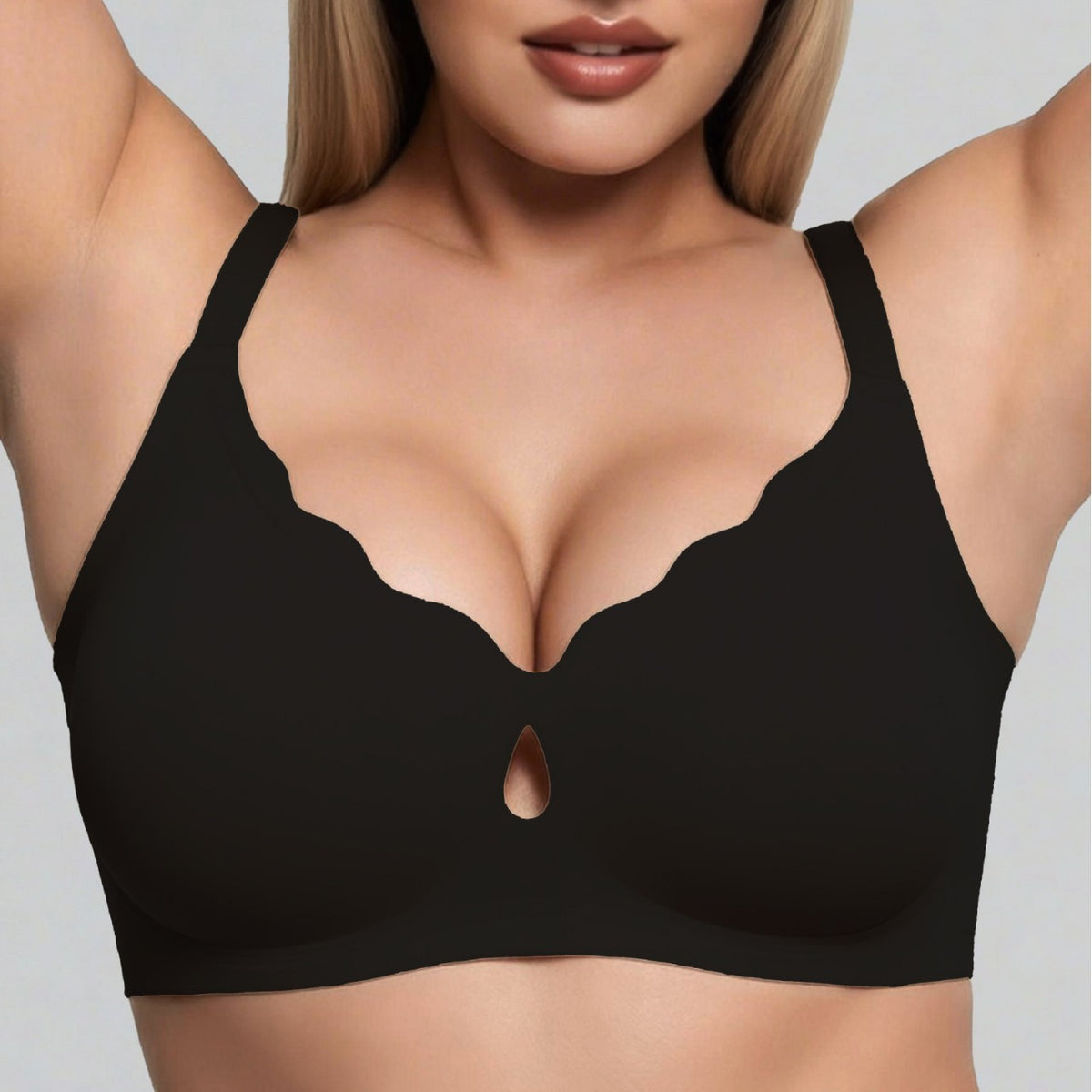 Seamless Wireless Bra with Scalloped Keyhole Front